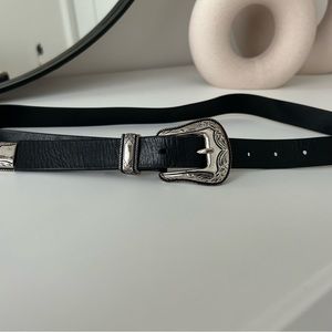 Auxiliary Black Leather Belt